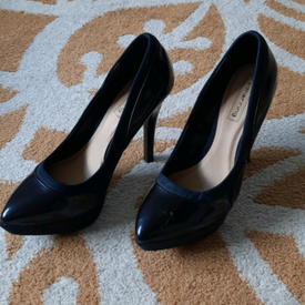 red herring ladies shoes